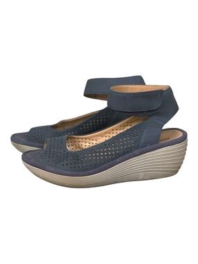 Clarks Navy Ankle-Strap Spring Summer Wedge Sandal Leather Perforated Size 6.5